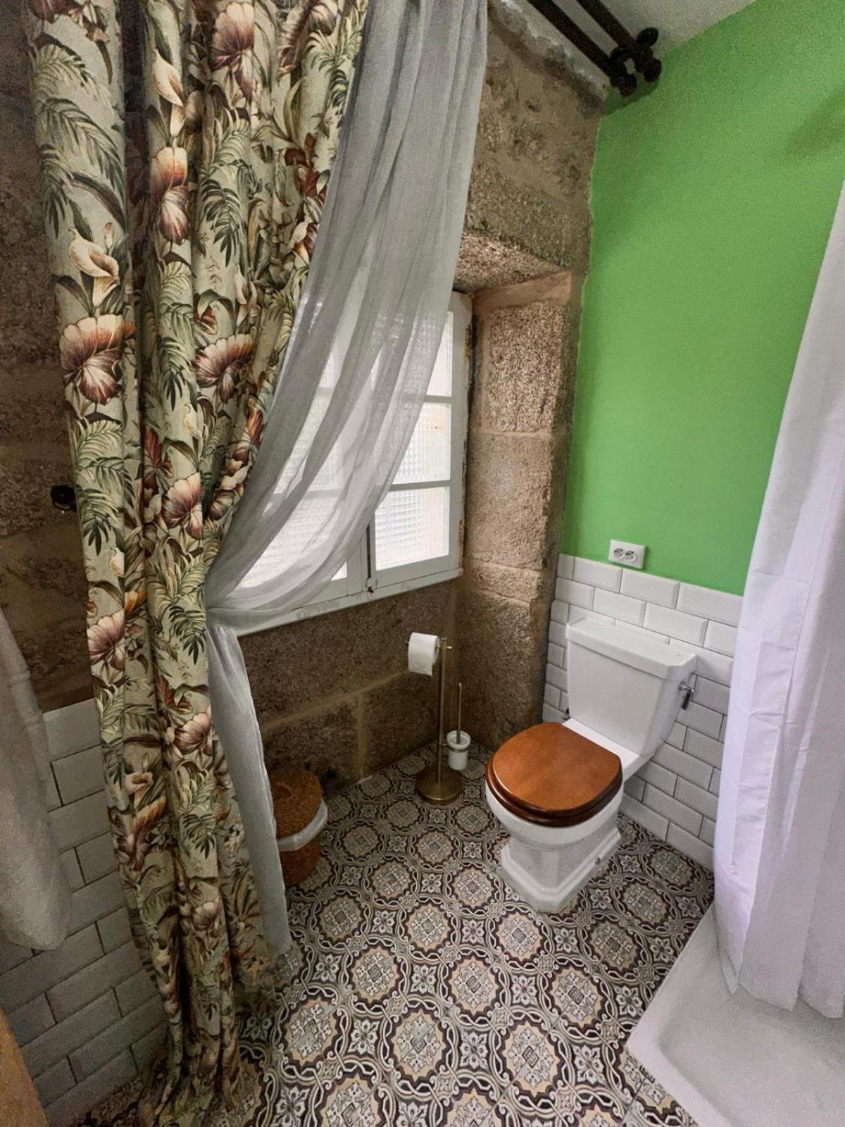 شقة A Casa Da Parrula سانتياغو دي كومبوستيلا المظهر الخارجي الصورة